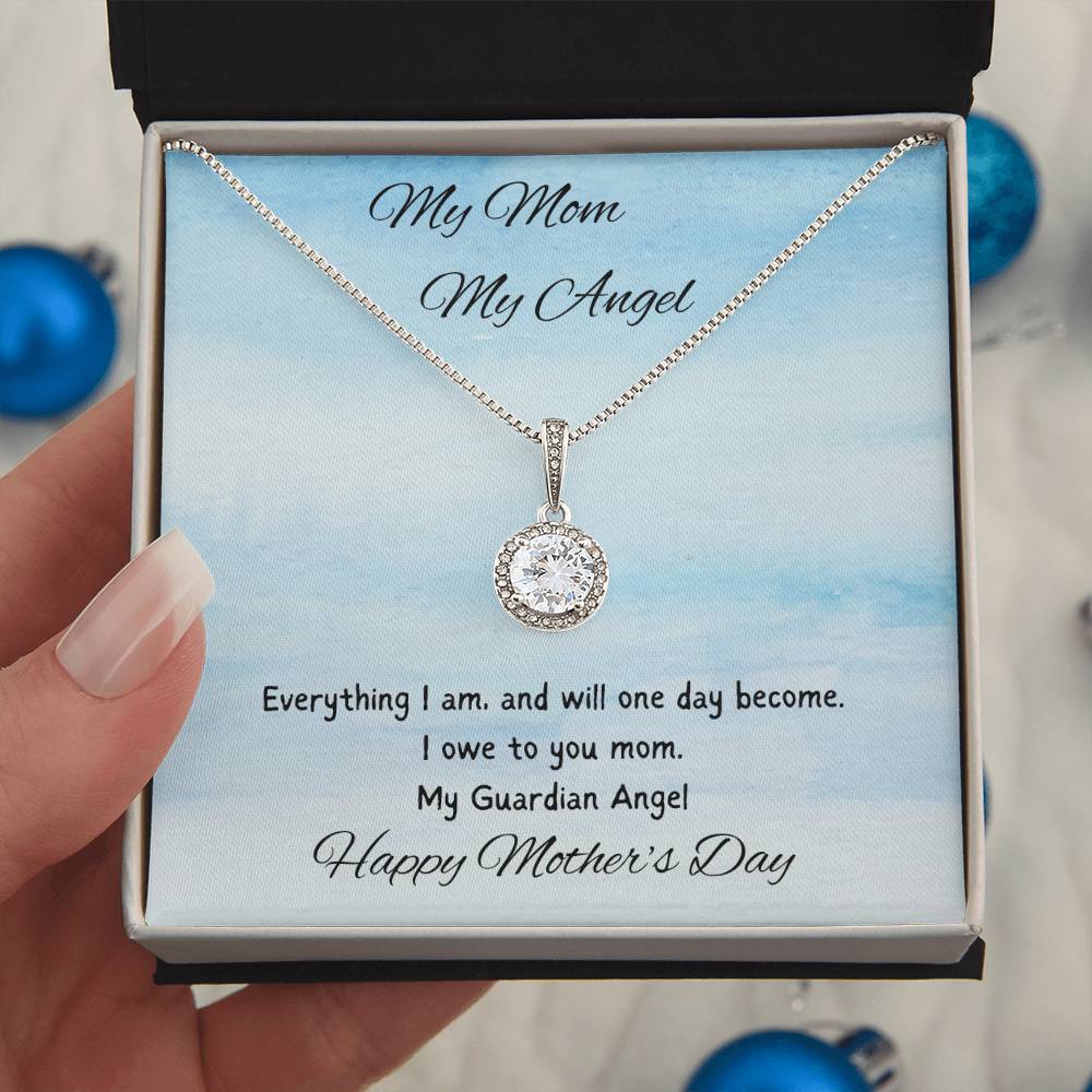 MOM'S STUNNING PENDANT NECKLACE