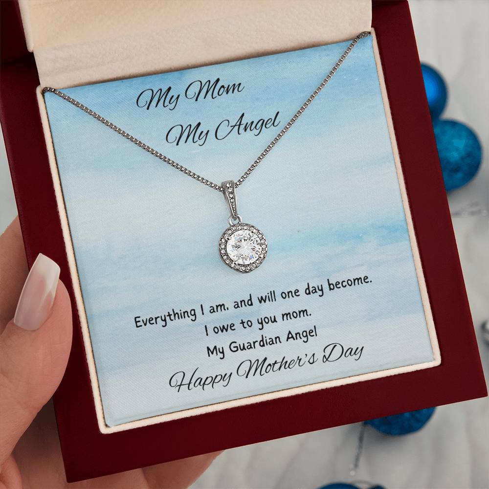 MOM'S STUNNING PENDANT NECKLACE